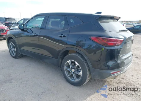 2025 Chevrolet Blazer Awd 2Lt z USA, uszkodzony, nr VIN 3GNKBHR42SS228527